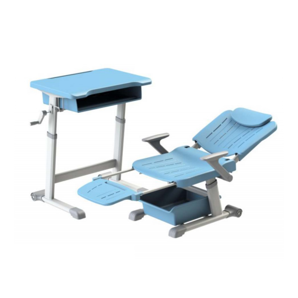 Lunch break desks and chairs
