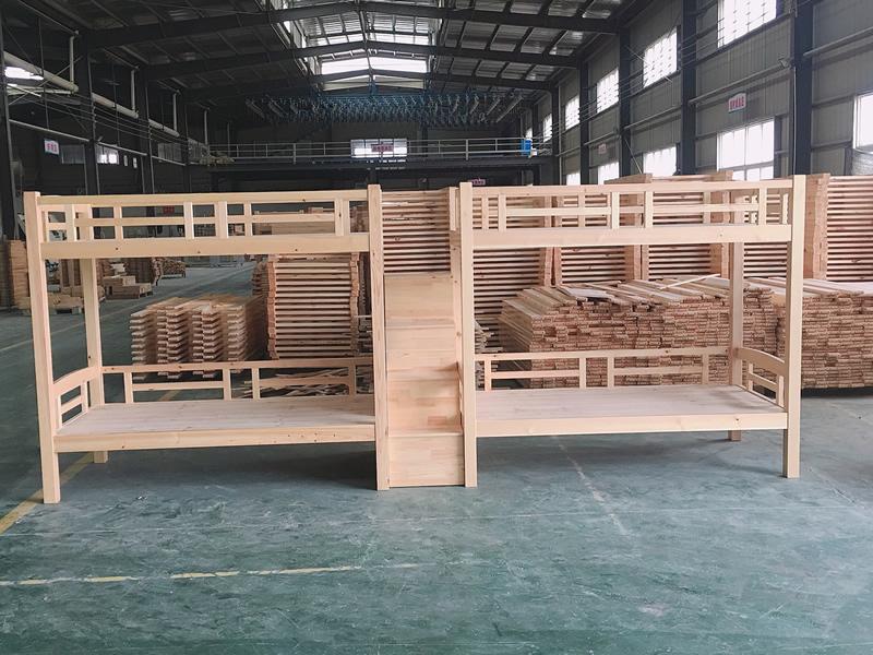 Student solid wood bed workshop